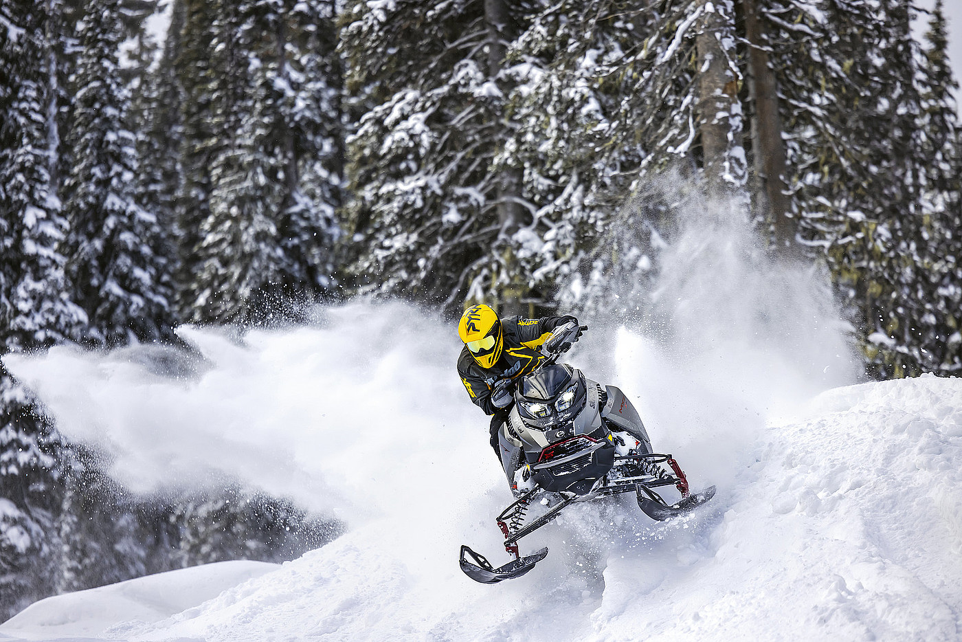 2023 Red Dot Product Design Award，mobility，Snowmobile，