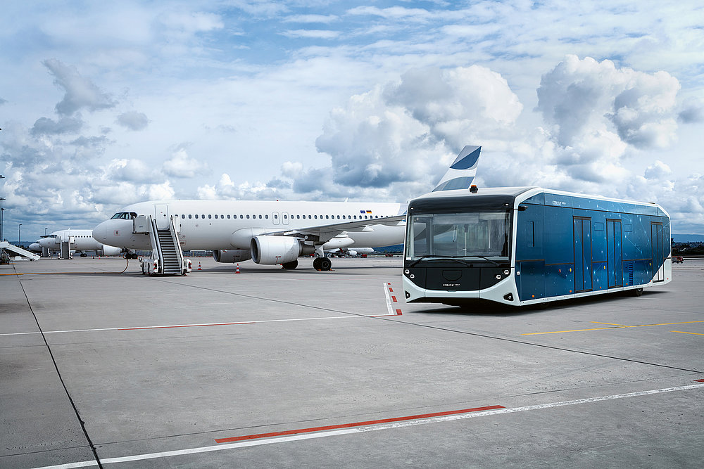 2023 Red Dot Product Design Award，mobility，Electric Airport Bus，
