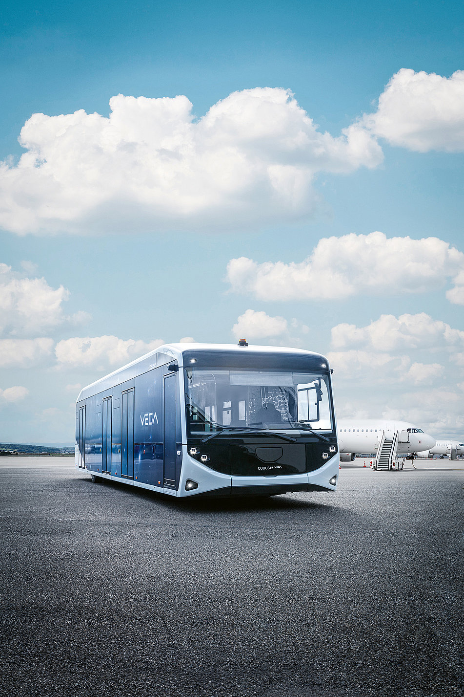 2023 Red Dot Product Design Award，mobility，Electric Airport Bus，