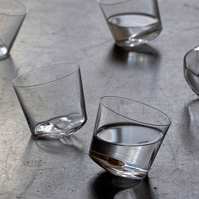 cup，Glass，Wine Glass，tableware，Irregular，