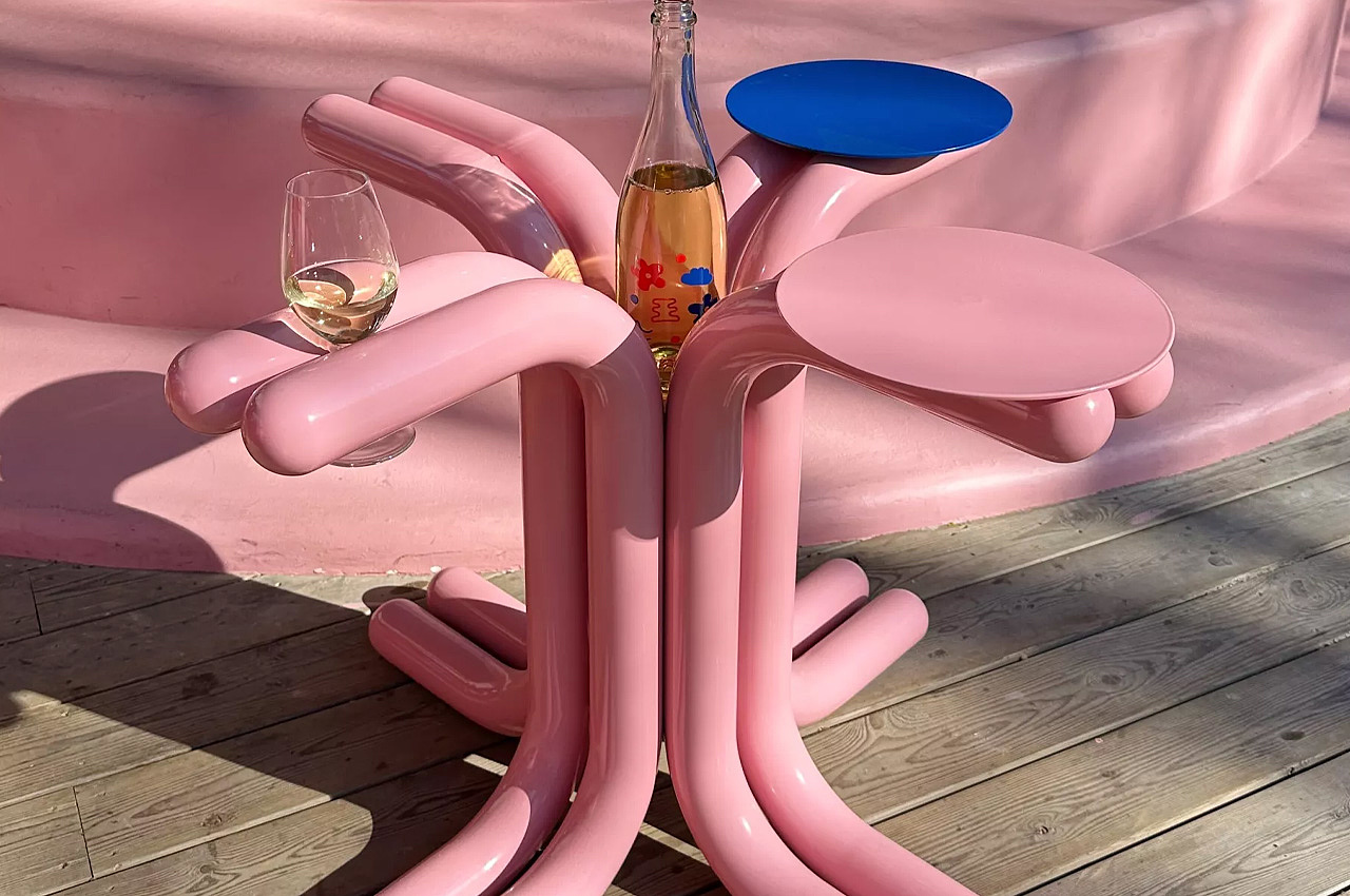 Wine table，stable，furniture design ，dream，