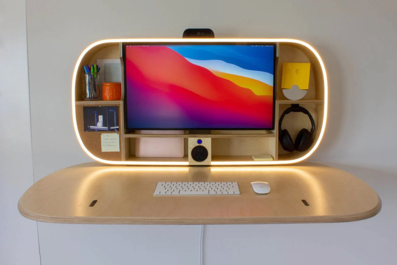 Clamshell Desk，Table，furniture，Friday Furniture，