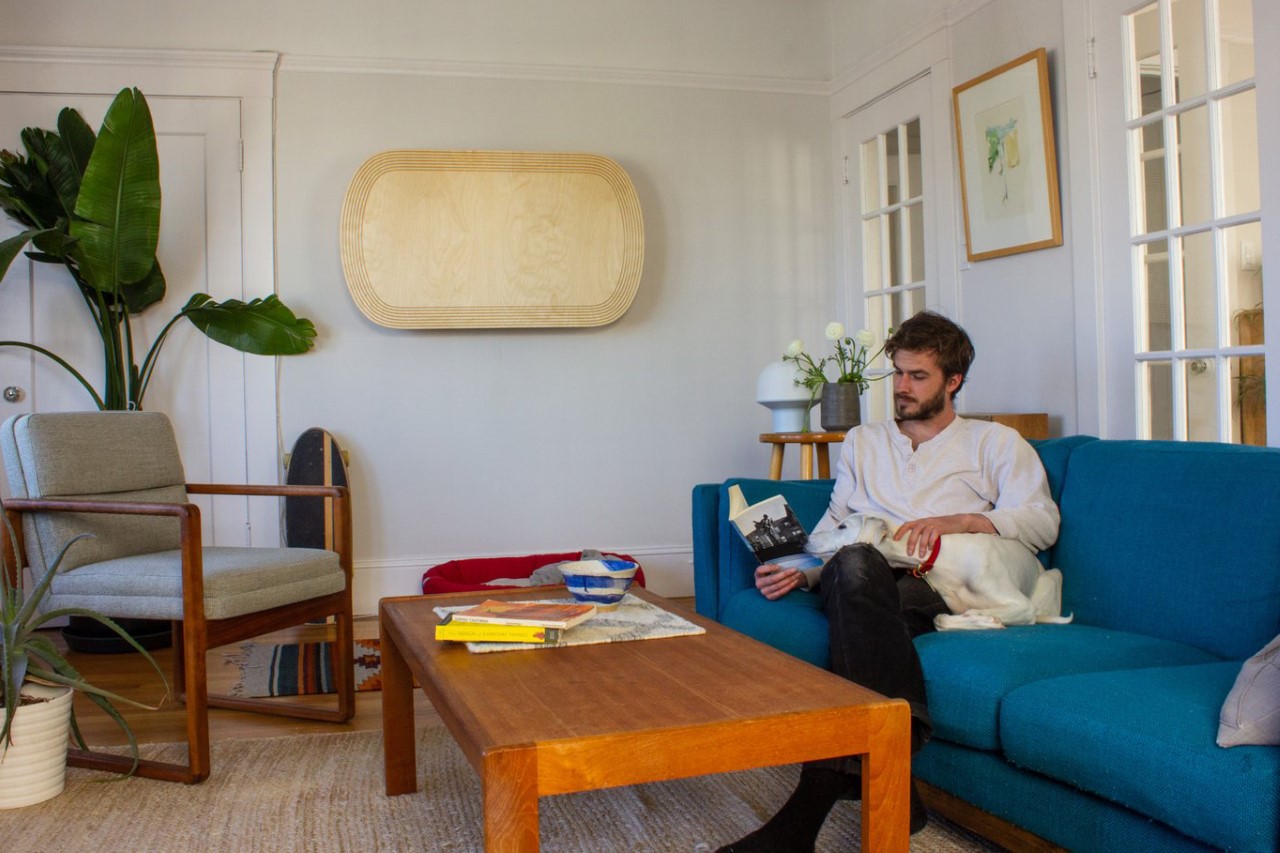 Clamshell Desk，Table，furniture，Friday Furniture，