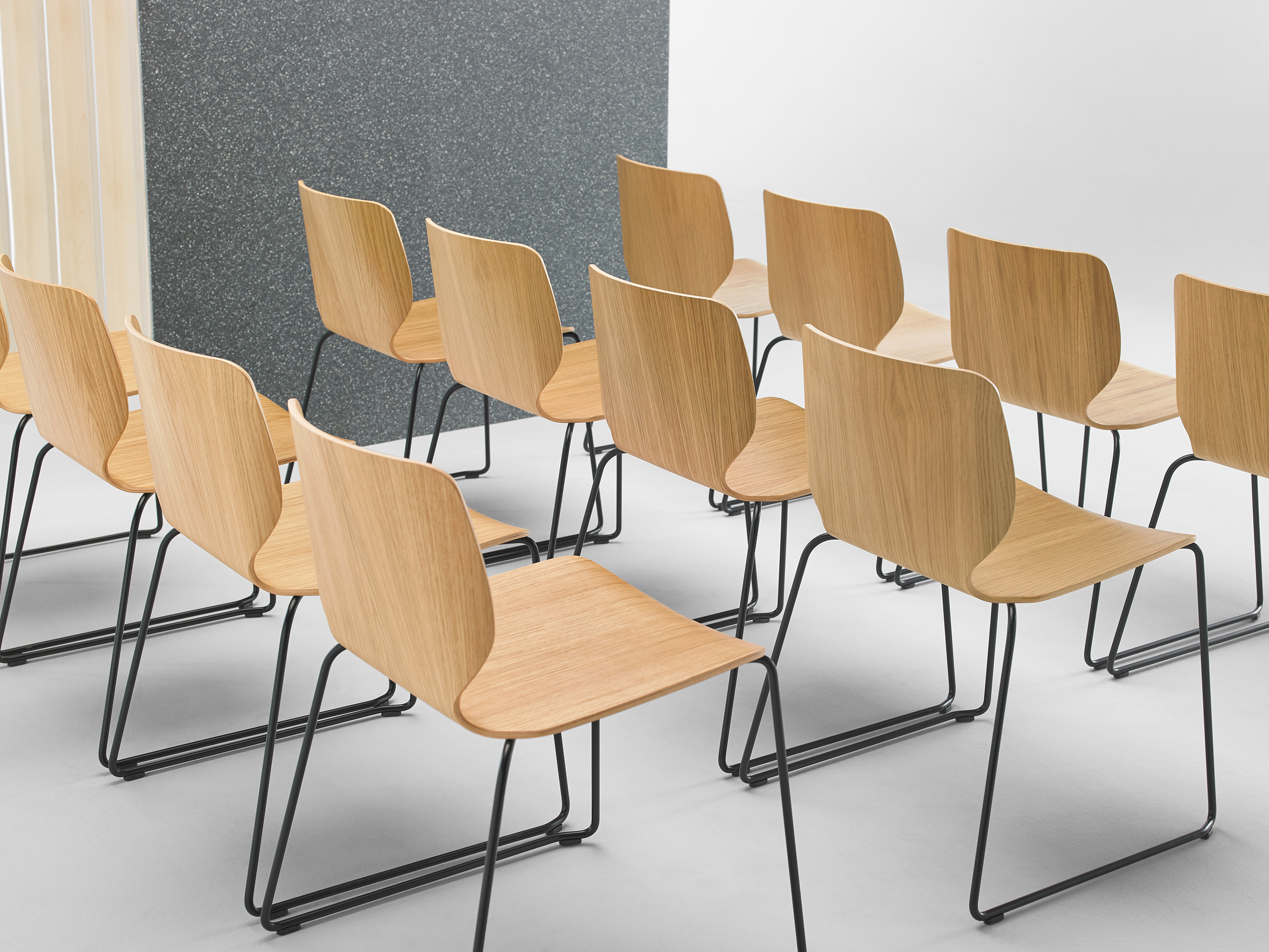 NIM chair，chair，product design，woodiness，