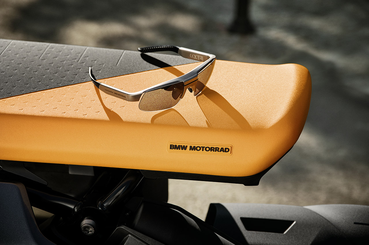 BMW，ConnectedRide，Smart glasses，Outdoor equipment，