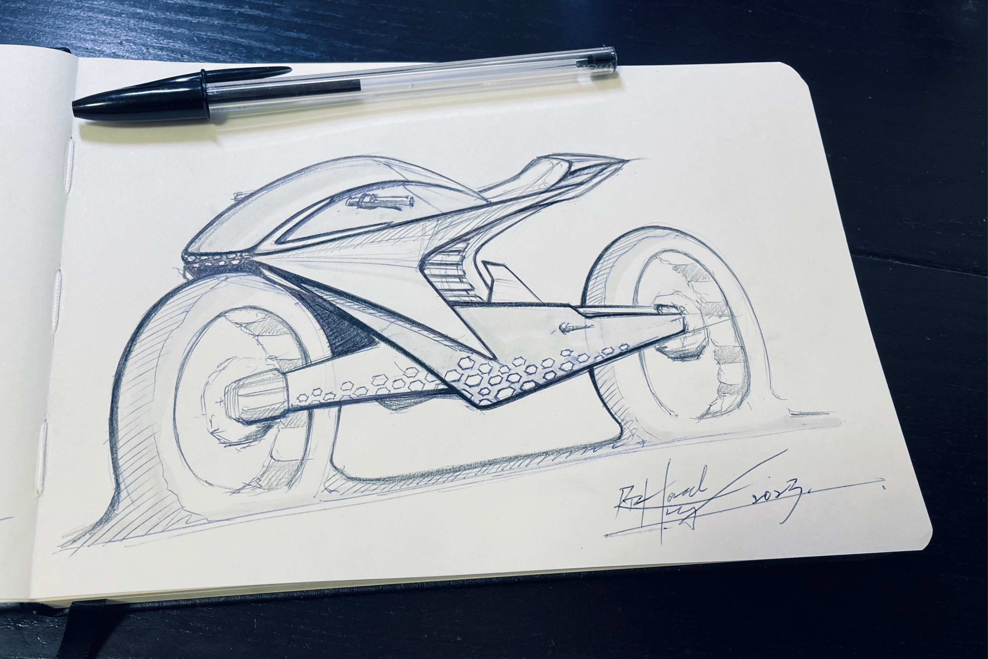 PROJECT M³，motorcycle，bionics，, riding.，