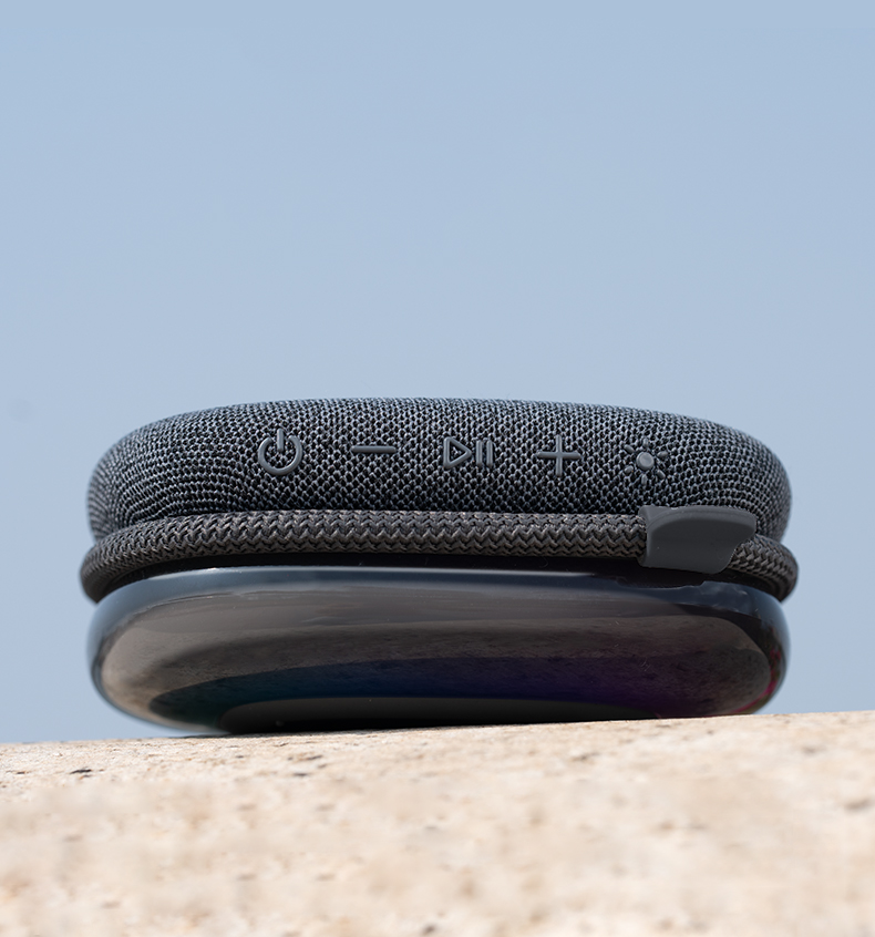 outdoor portable bluetooth speaker，Light speaker，Colorful lamp effect，Portable storage，Philips PHILIPS，