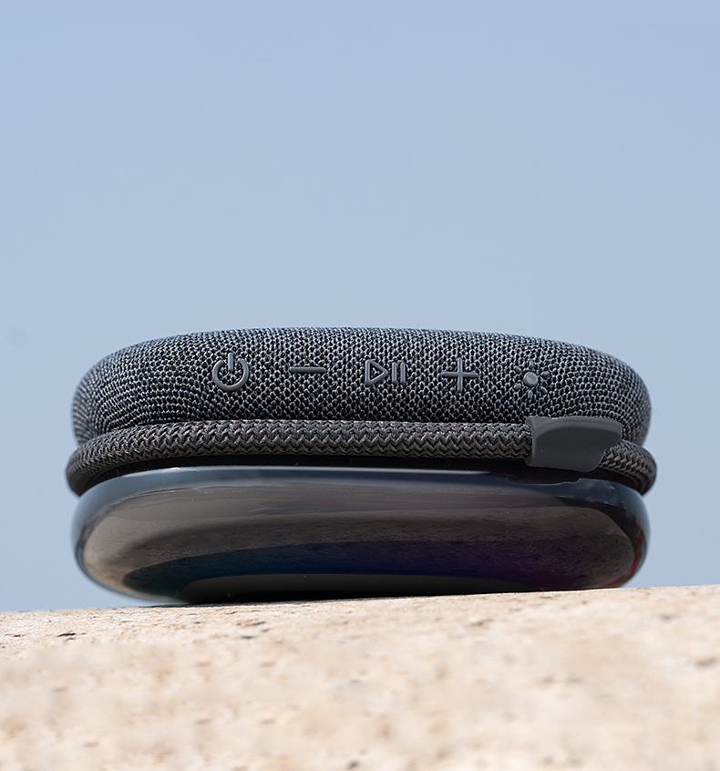 outdoor portable bluetooth speaker，Light speaker，Colorful lamp effect，Portable storage，Philips PHILIPS，