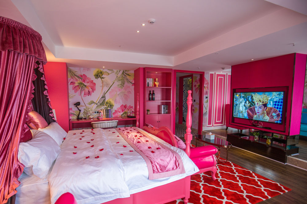 Hotel Design，Theme hotel design，Chengdu Hongzhuan，