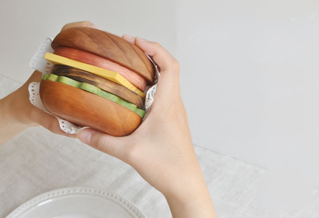 hamburger，Coaster，tableware，interest，wood，