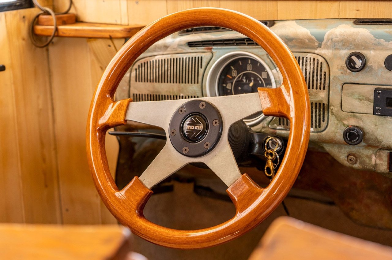 The Beatles，Wooden house，Car transformation，