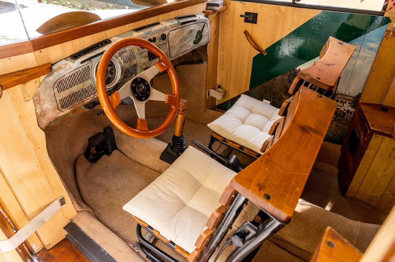 The Beatles，Wooden house，Car transformation，