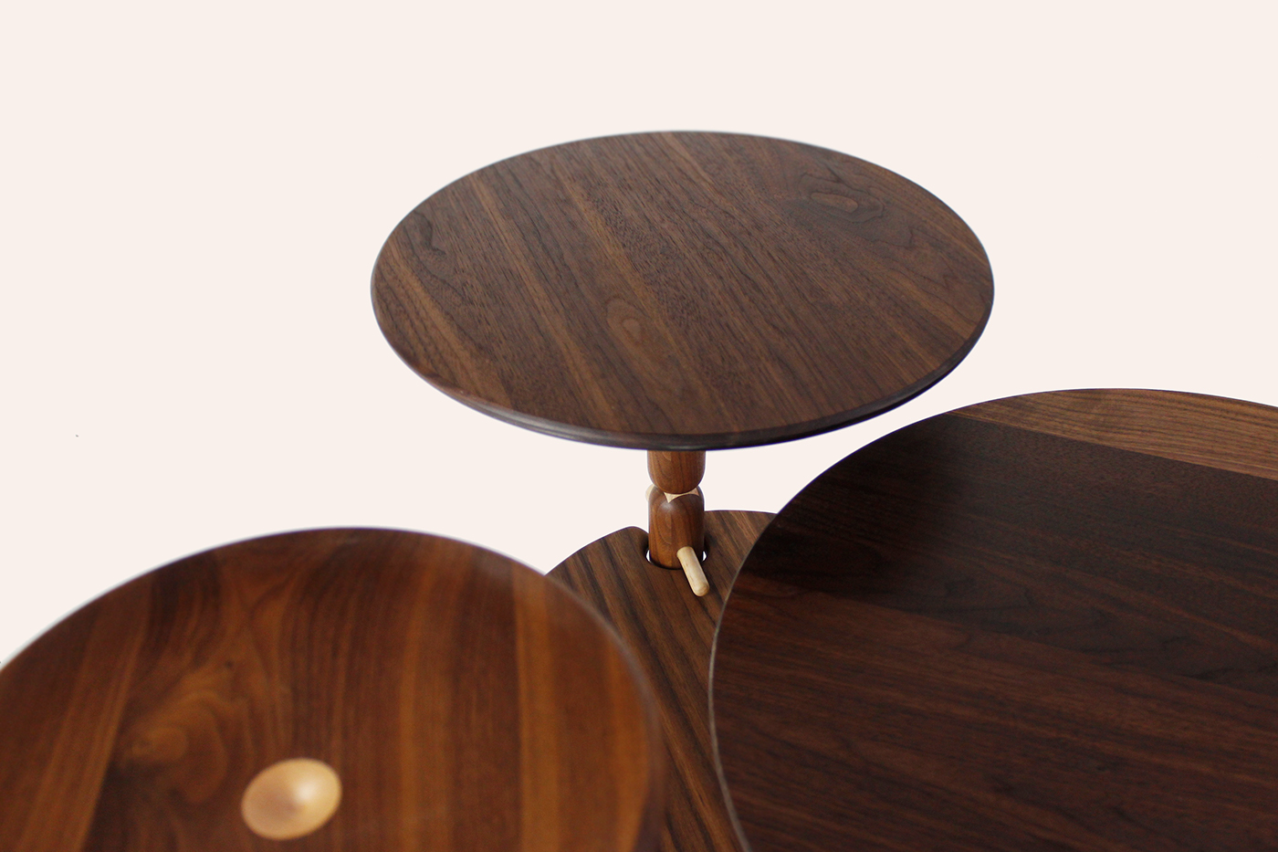 Bionics Design ，solid wood，furniture，