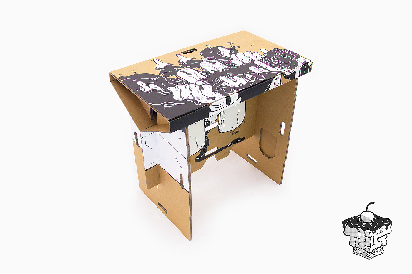 2014 red dot award，2014 best design，cardboard，desk，fold，Recyclable，