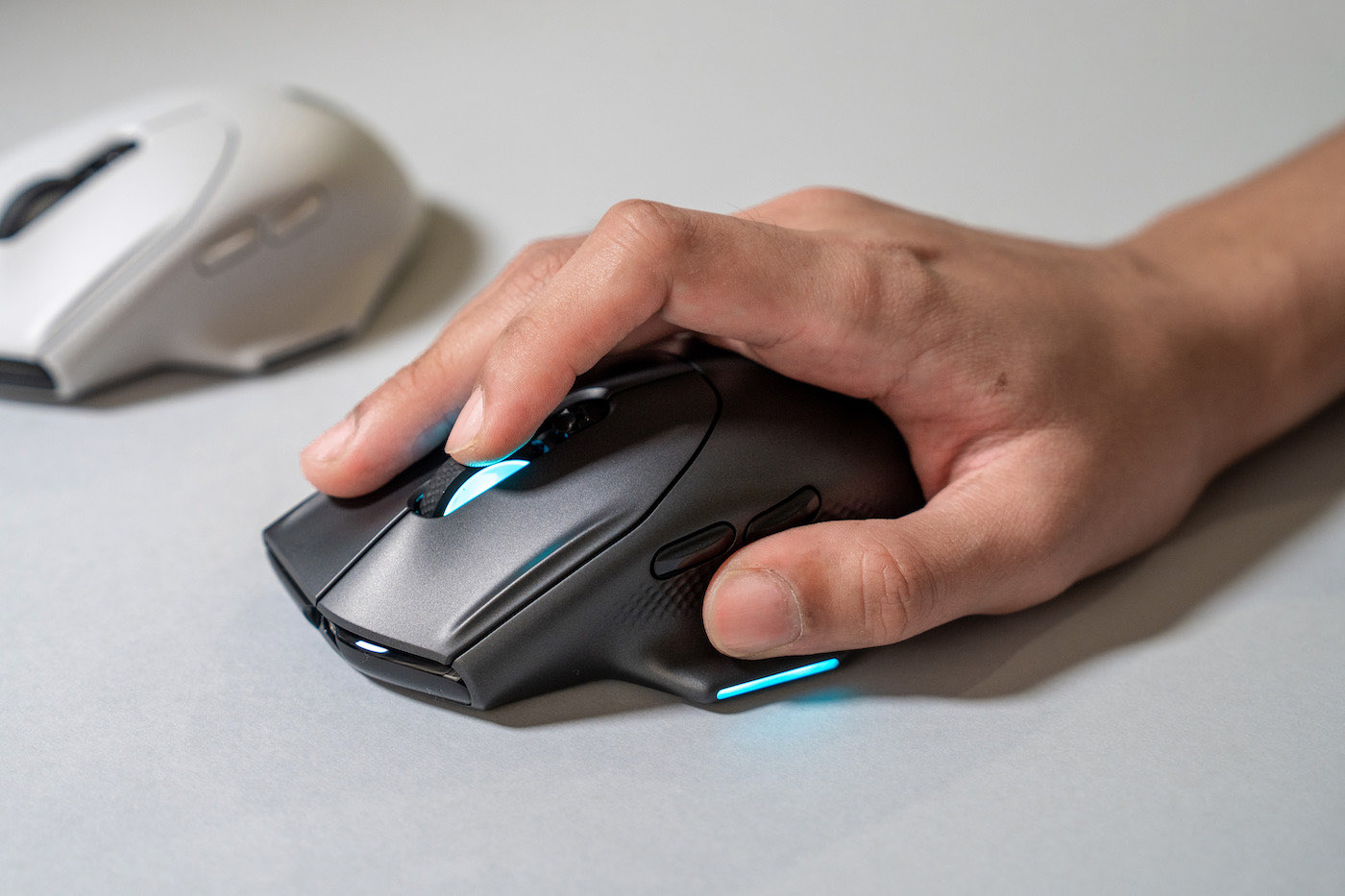 mouse，industrial design，product design，Digital intelligence，mouse，ALIENWARE，3d，