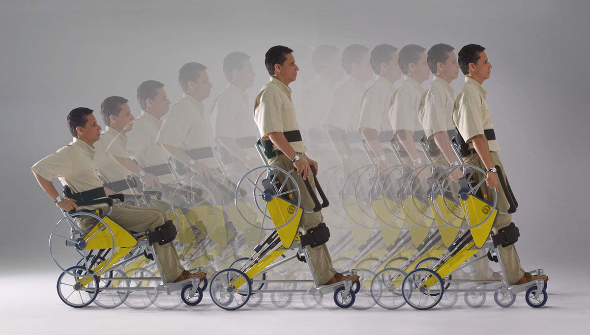 2004if Award，a disability，rollator ，titanium，steel，polyurethane，