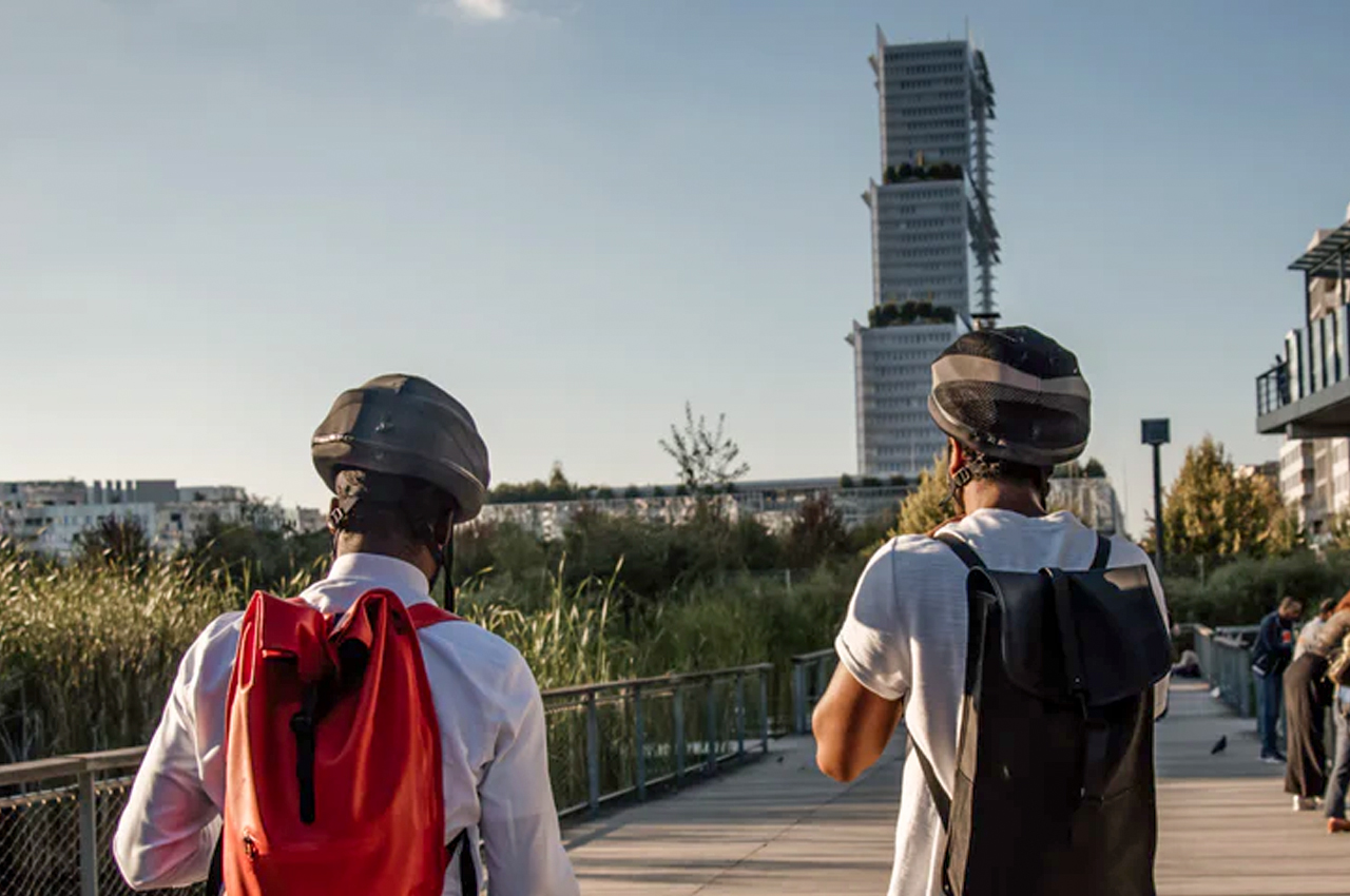 Self-inflating，Helmet，security，Compactness，Bicycle accessories，