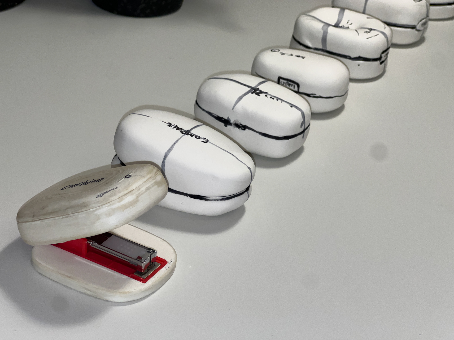 cushion，chang eui hwang，product design，Simple design，