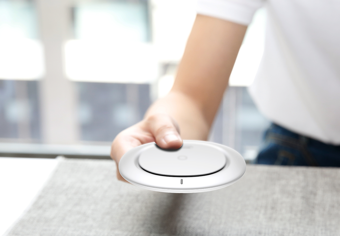 ufo，product design，Wireless charging，