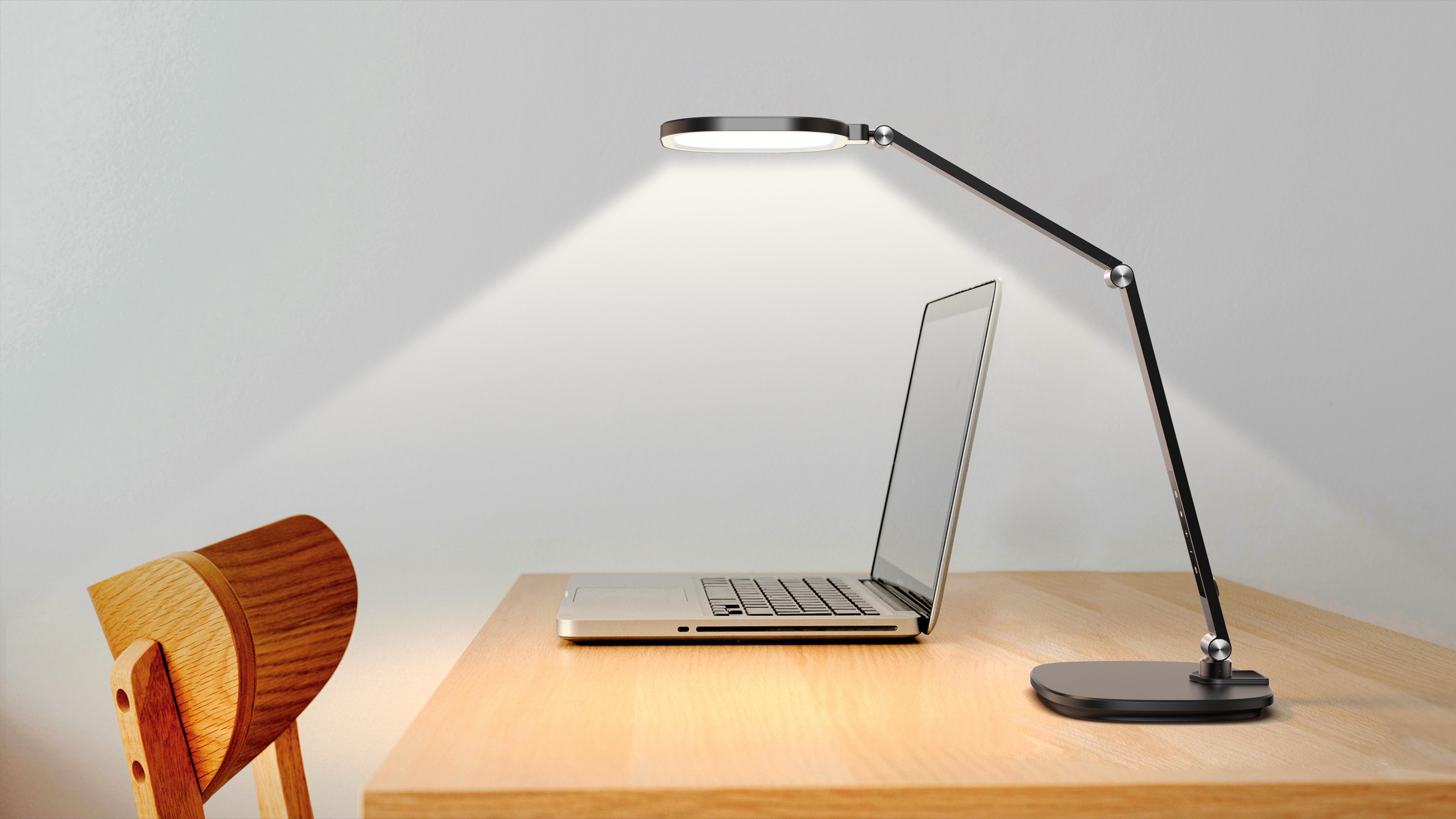 Long before the inventory office video fill light.，