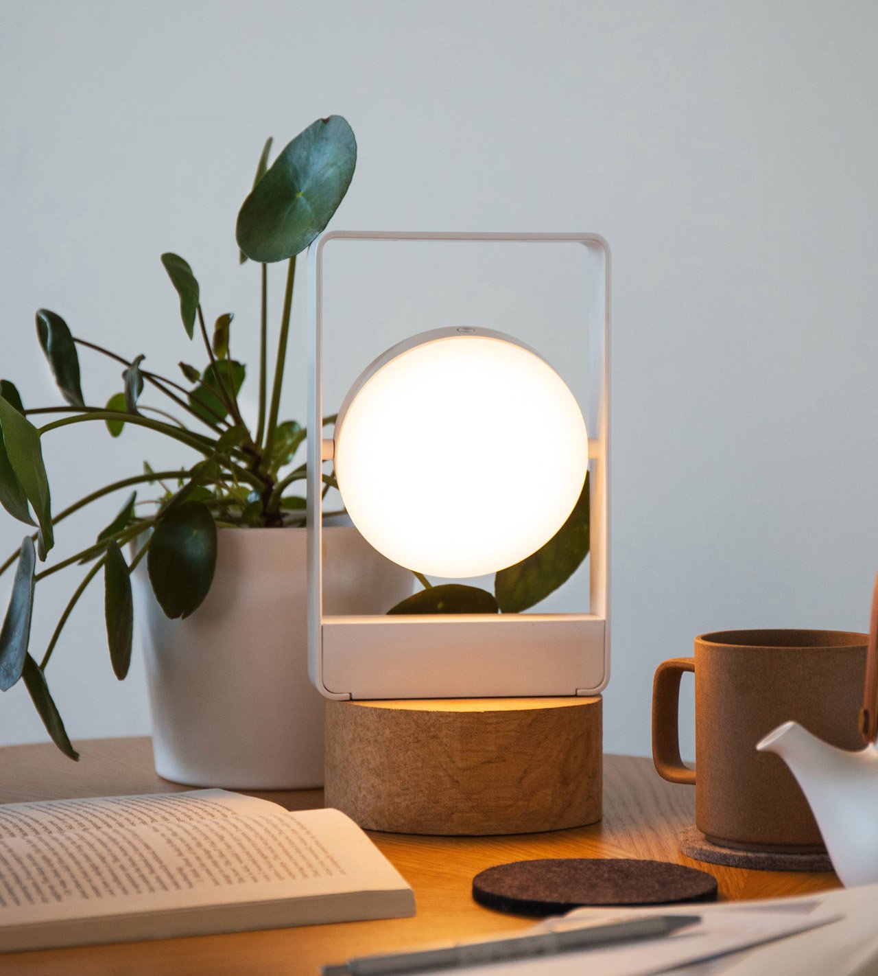 miniature，Minimalism，lamp，lighting，