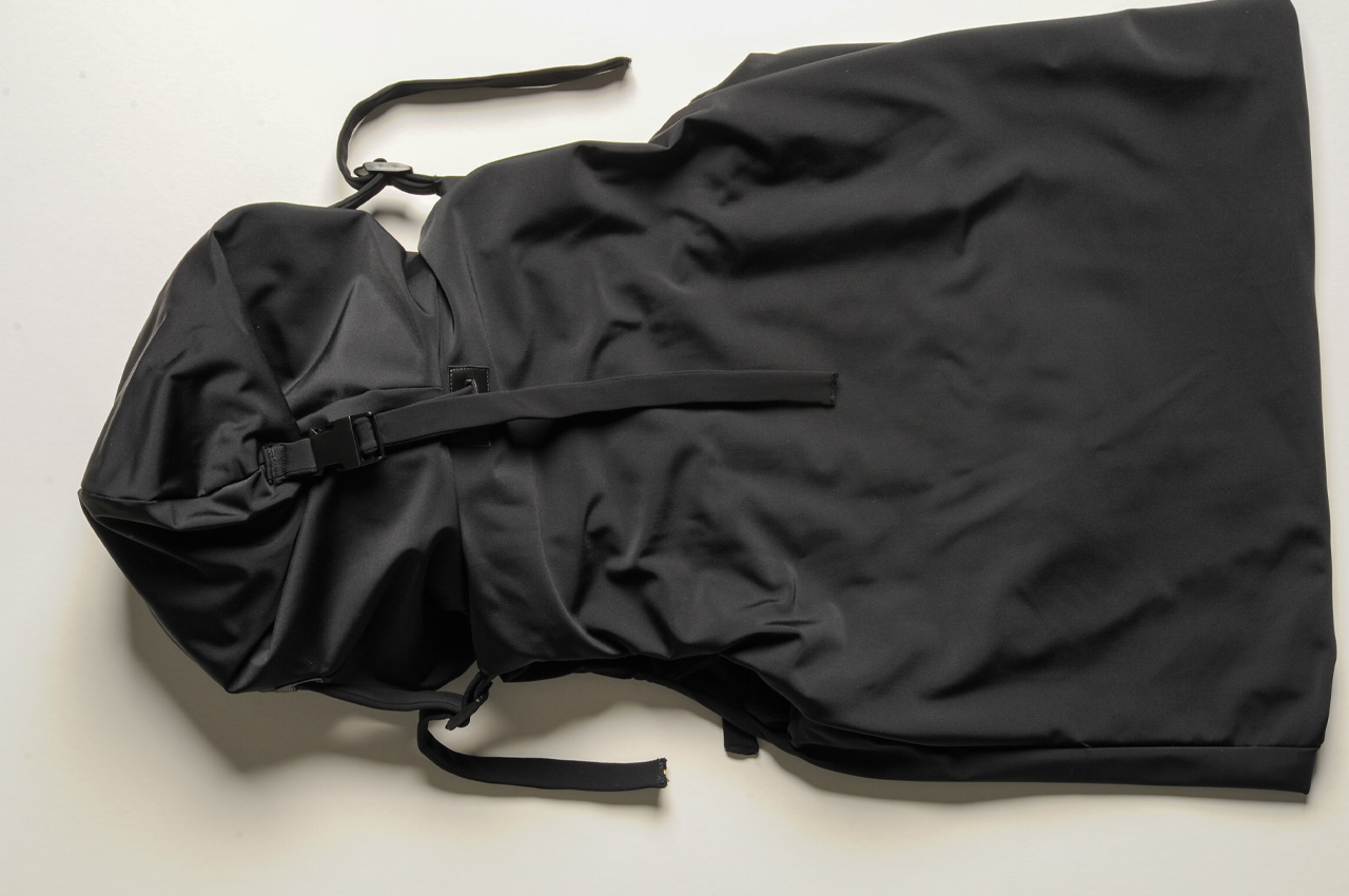 Napow，sleeveless jacket，clothes，Outdoor equipment，