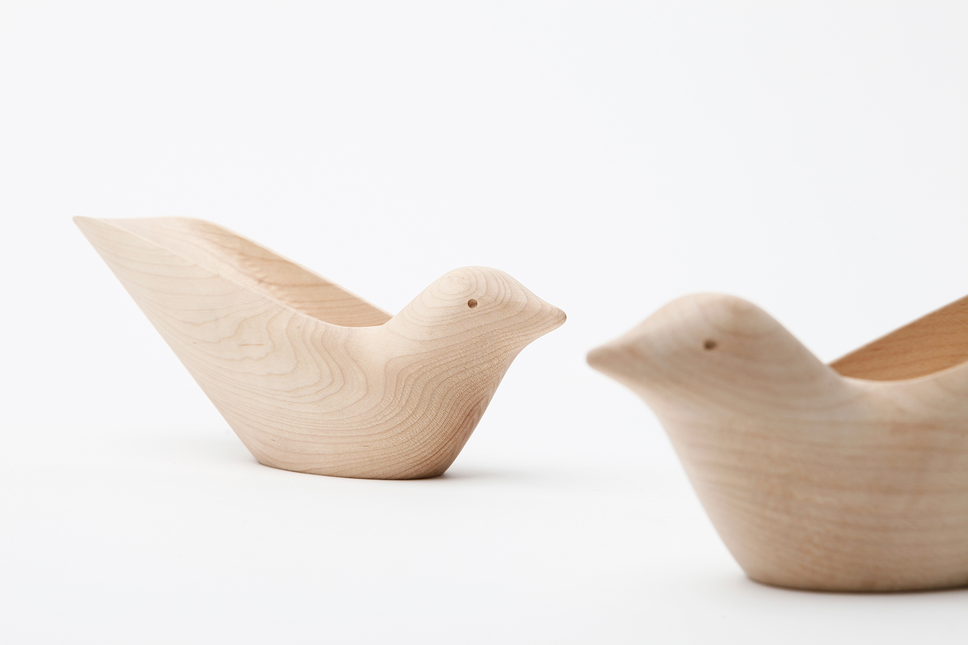 woodiness，Bird，pen container，bionics，Brain hole，bitter cups，Water cup，blue，branch，top，