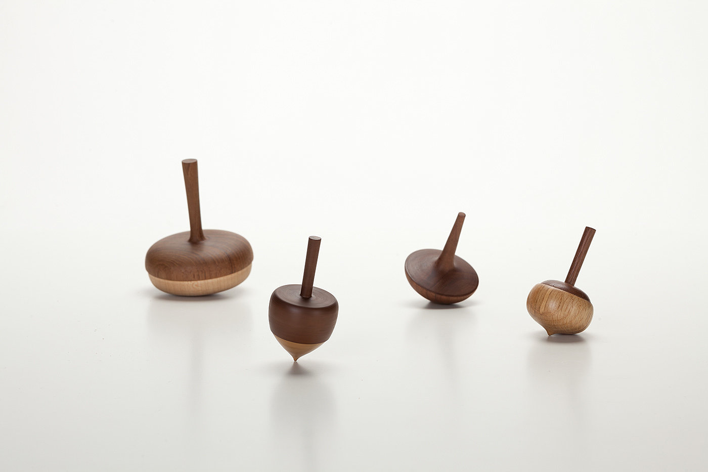 woodiness，Bird，pen container，bionics，Brain hole，bitter cups，Water cup，blue，branch，top，