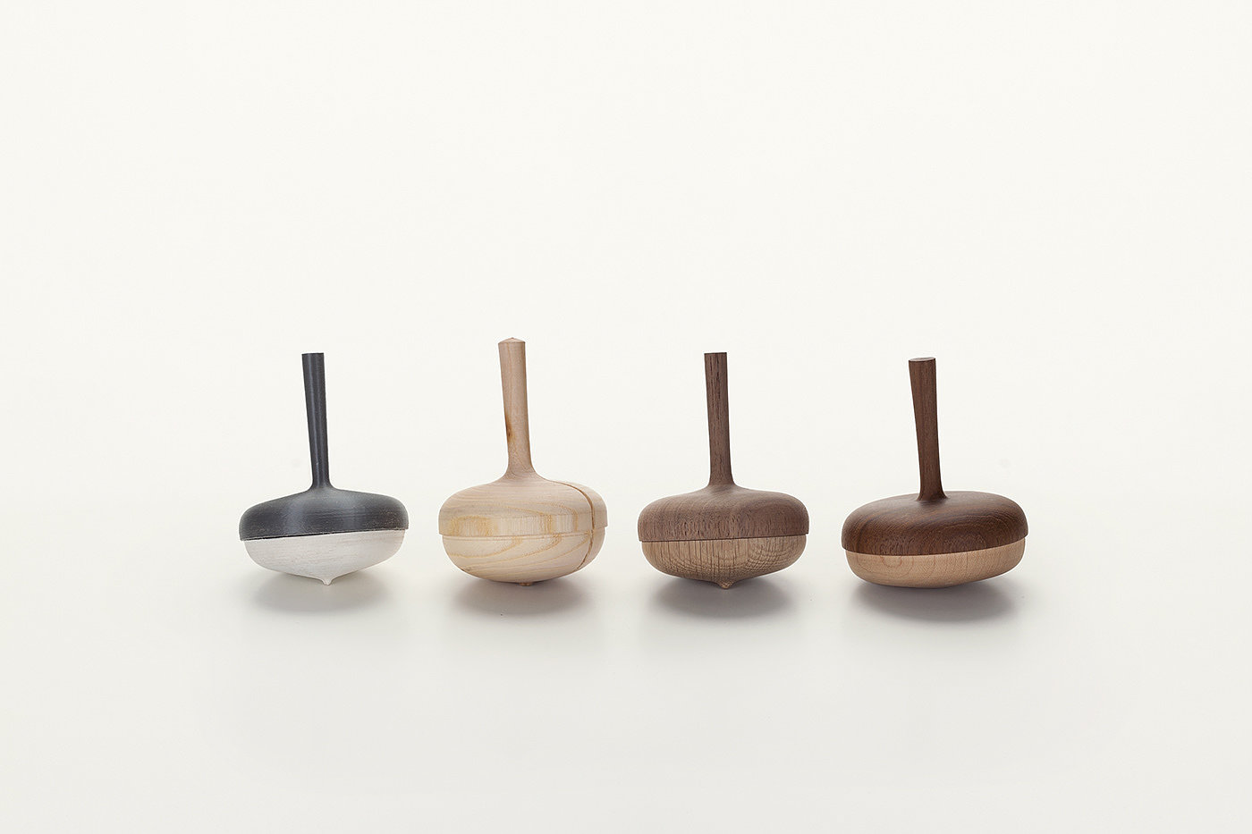 woodiness，Bird，pen container，bionics，Brain hole，bitter cups，Water cup，blue，branch，top，
