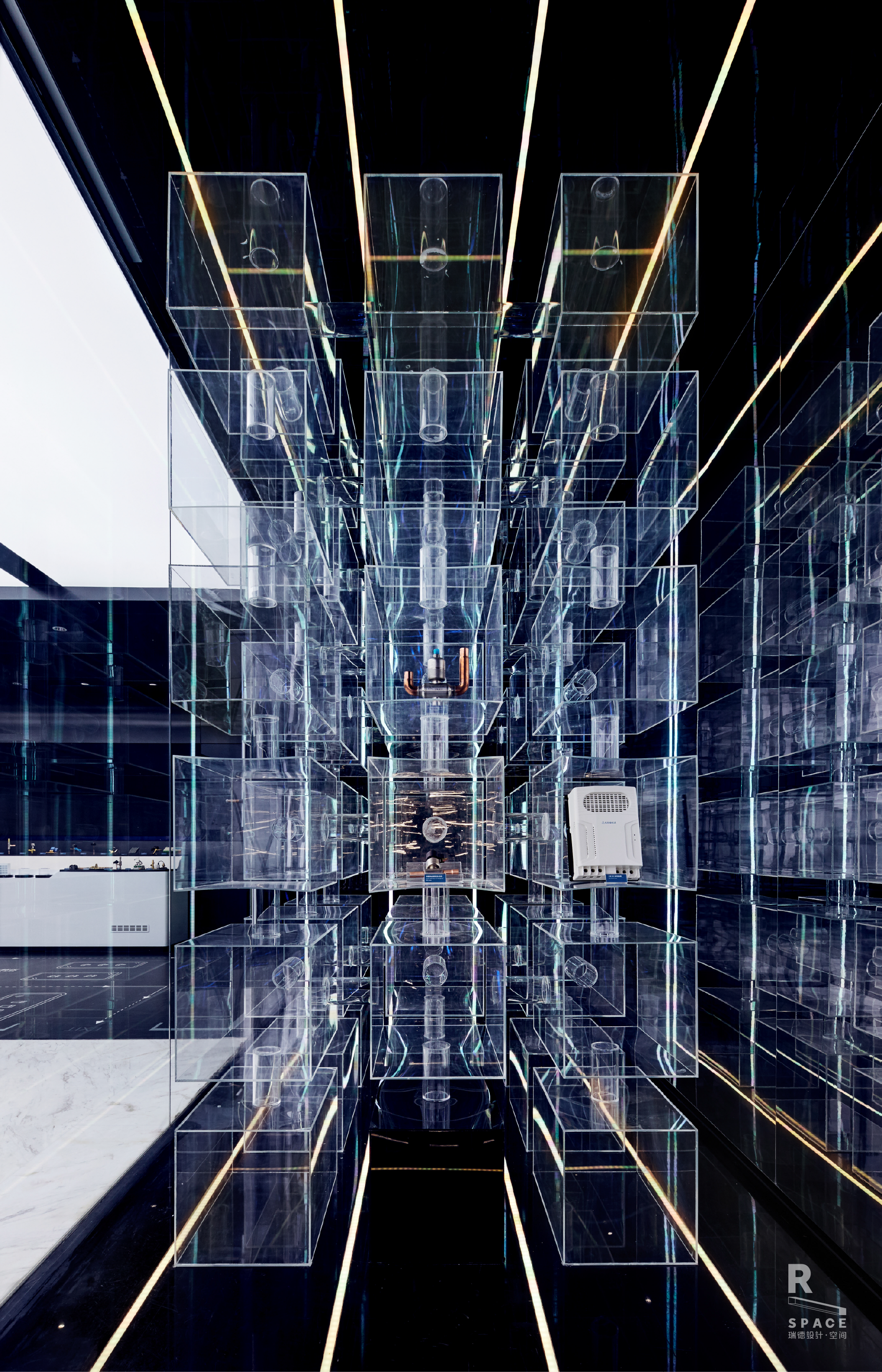 Red design，space design ，Sanhua Group，Exhibition hall design，Three Flowers Exhibition Hall，