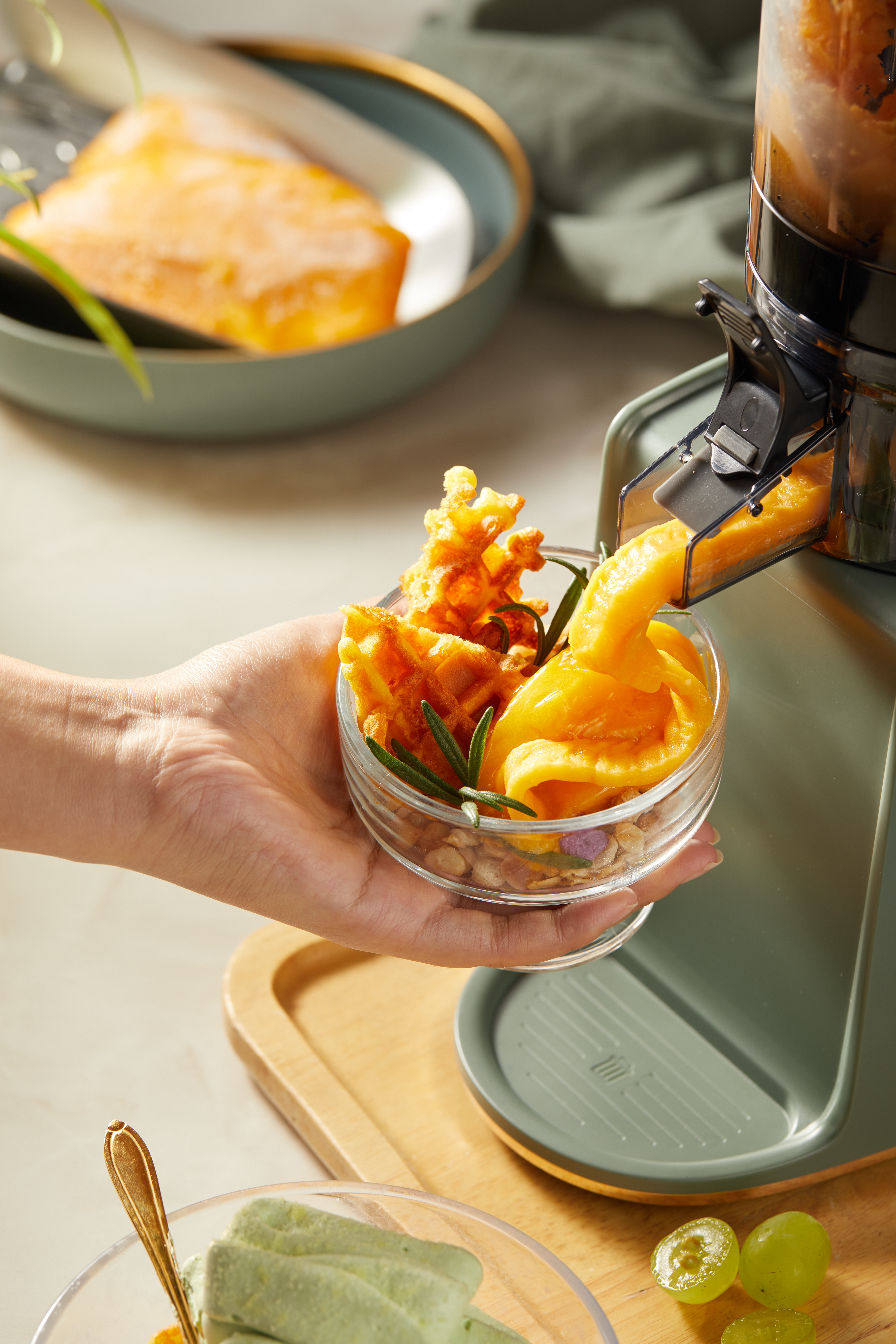 Free cutting of fruits and vegetables，Fresh Juice，