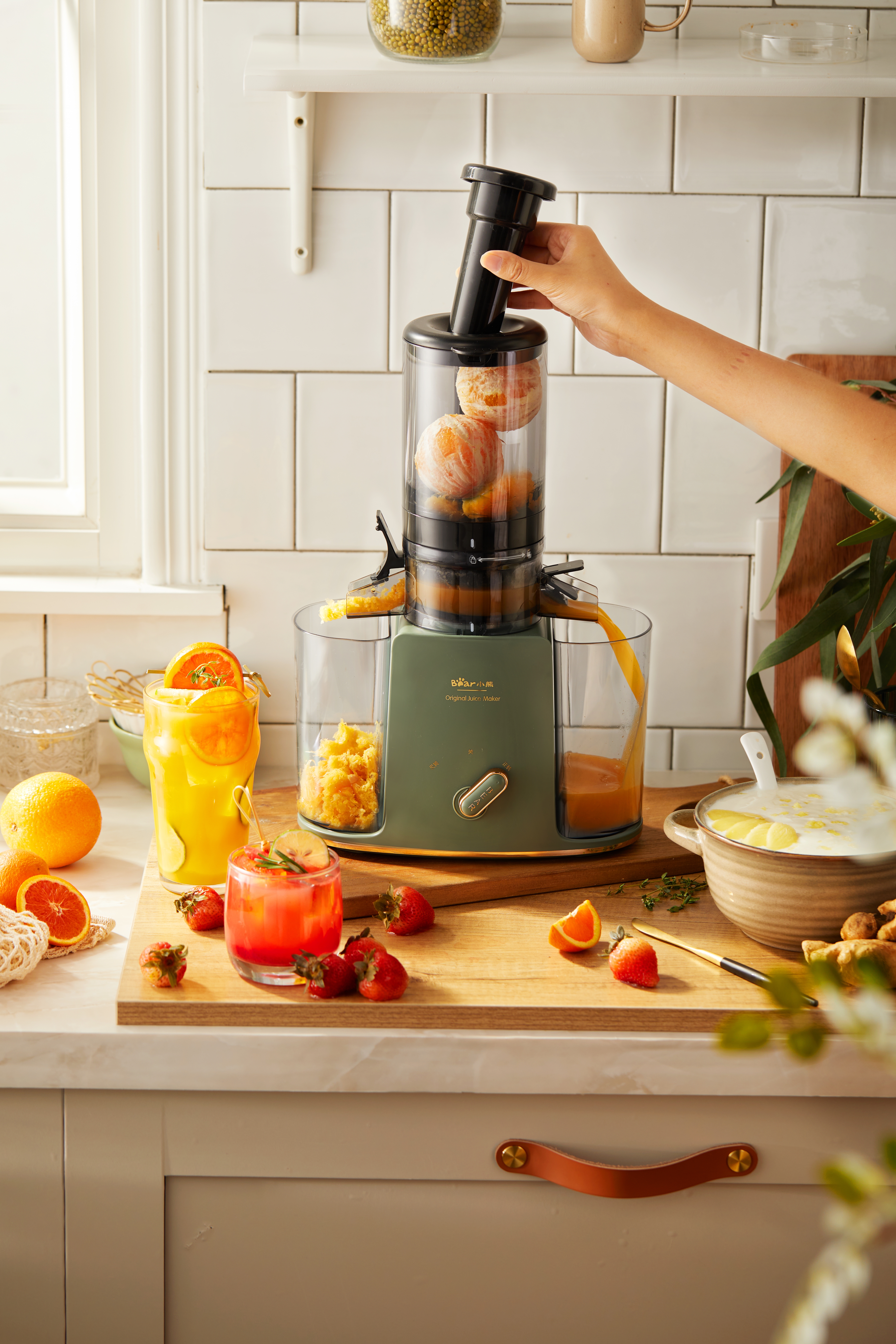 Free cutting of fruits and vegetables，Fresh Juice，