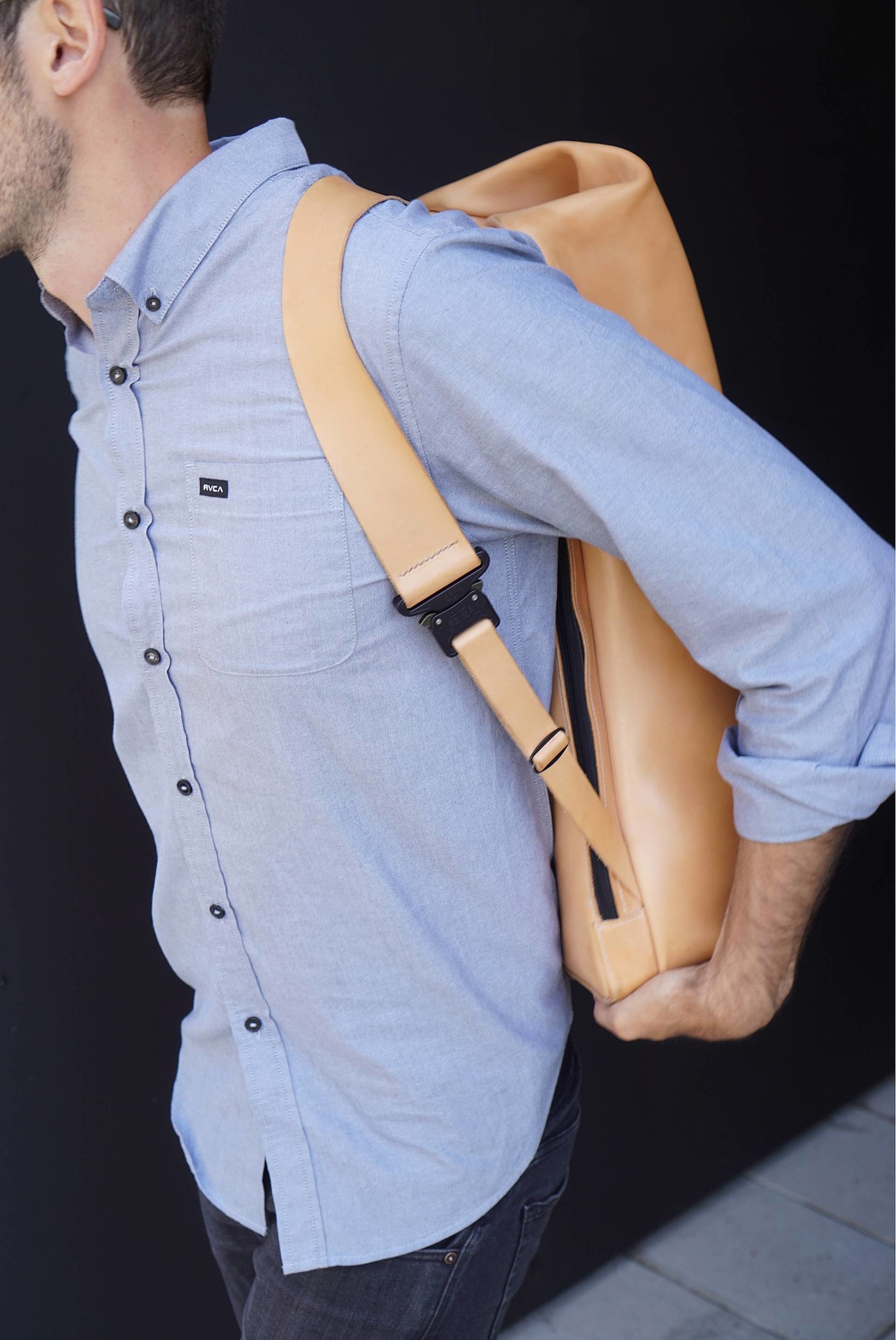 Roll-front，knapsack，genuine leather，brown，
