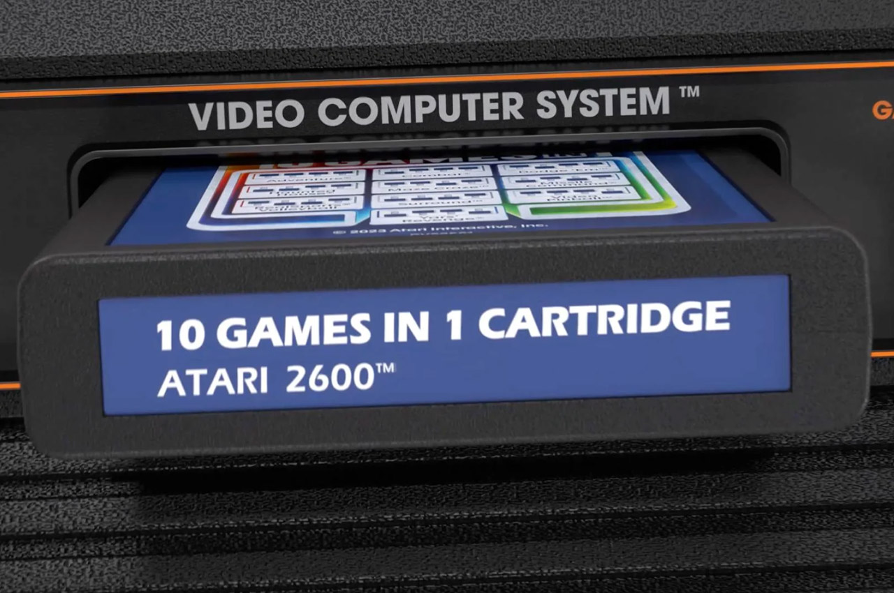 Atari 2600，recreational machines，Digital，Electronic equipment，
