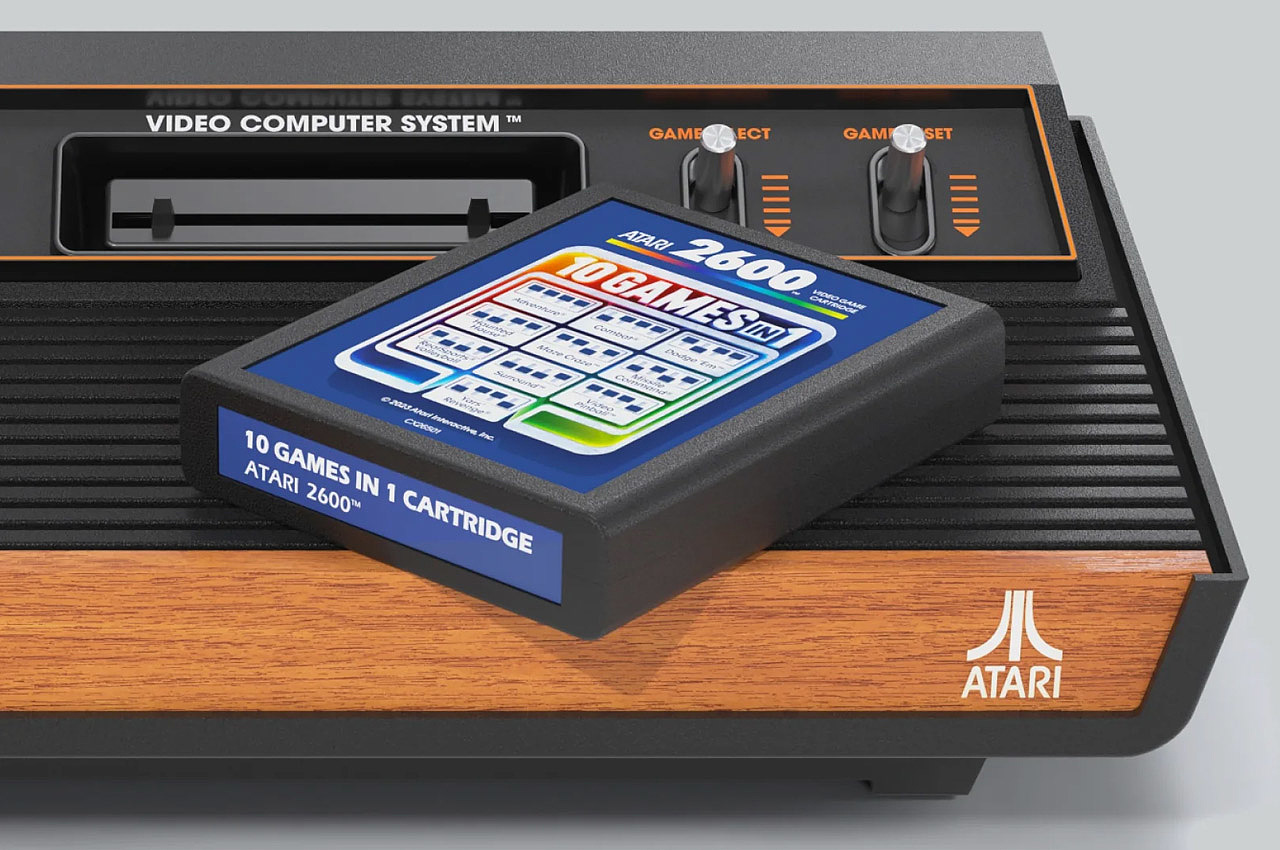 Atari 2600，recreational machines，Digital，Electronic equipment，