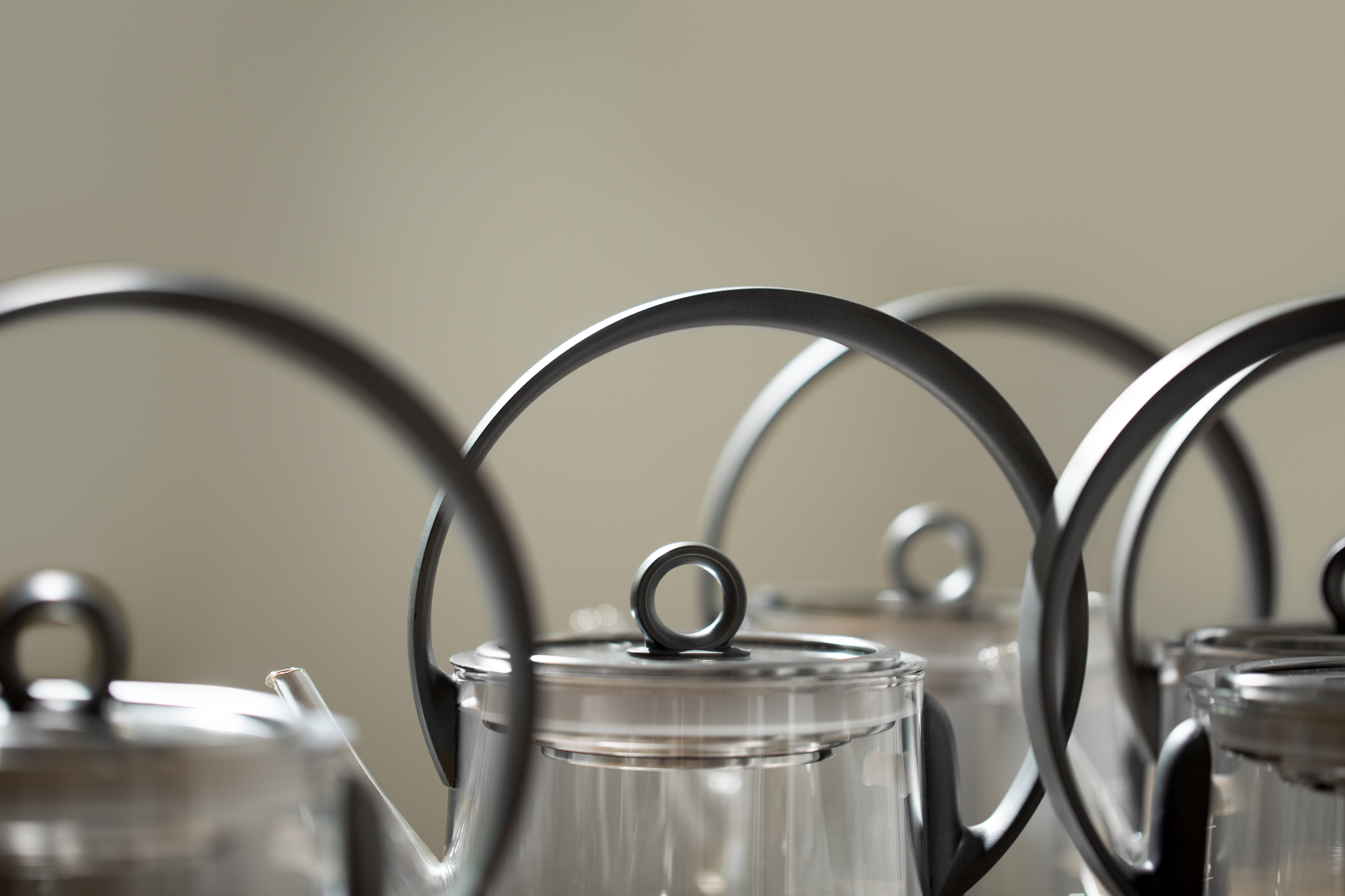 Into a tea appliance，Jingyue Beiliang Pot，small home appliances，product design，Beam lifting kettle，Minimalist design ，Tea design，Tea Tilder Pot，