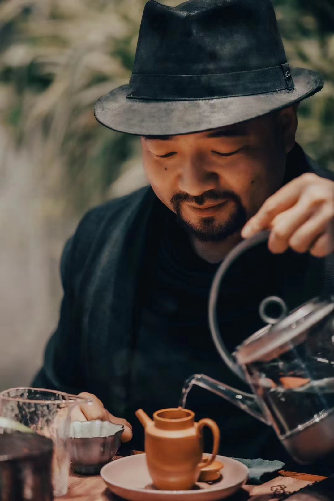 Into a tea appliance，Jingyue Beiliang Pot，small home appliances，product design，Beam lifting kettle，Minimalist design ，Tea design，Tea Tilder Pot，