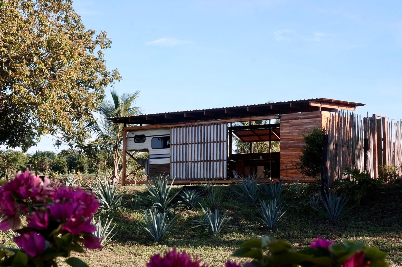 Campervan，hut，nature，teak，