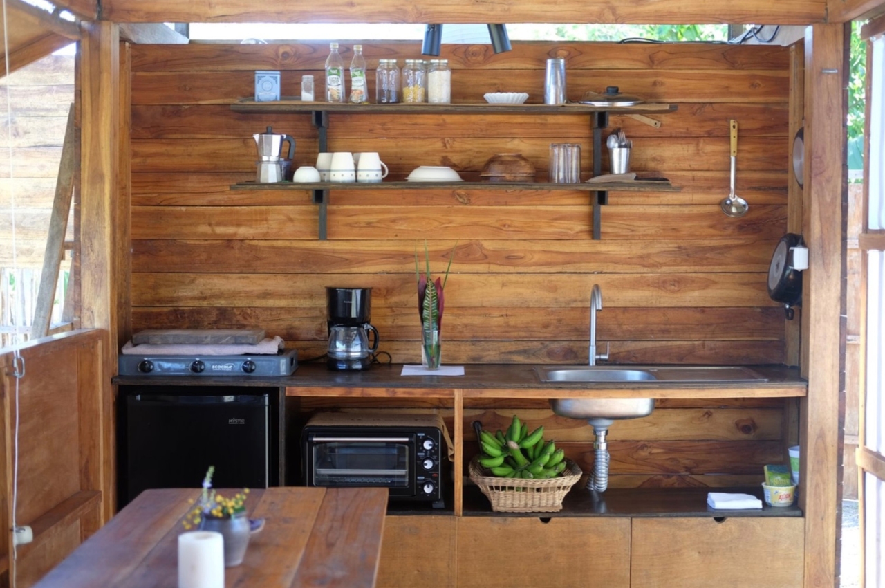 Campervan，hut，nature，teak，