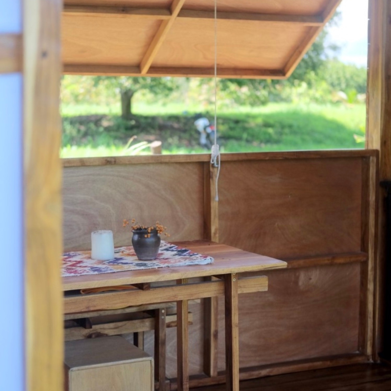 Campervan，hut，nature，teak，