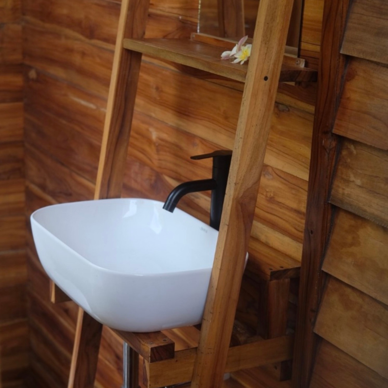 Campervan，hut，nature，teak，