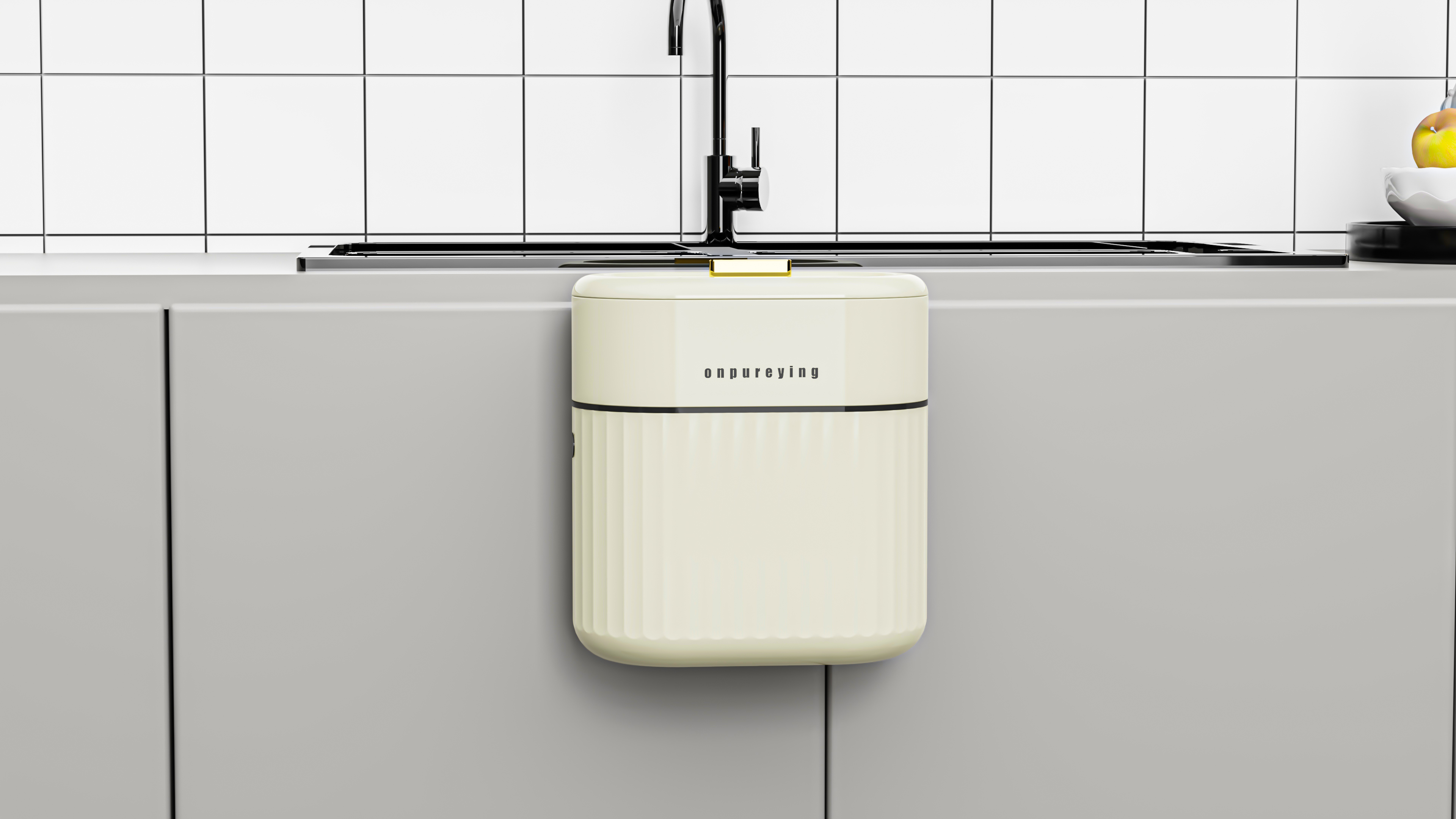 Wall-mounted trash can，