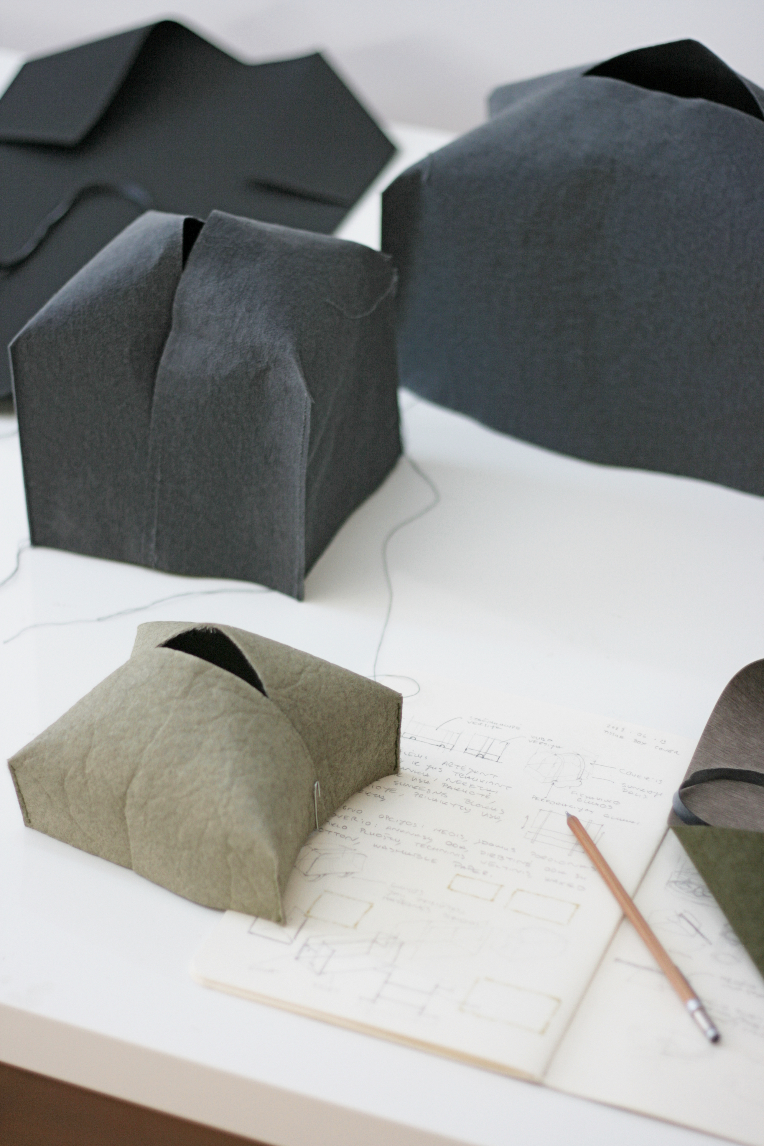 Tissue box，stable，packing，fixed，