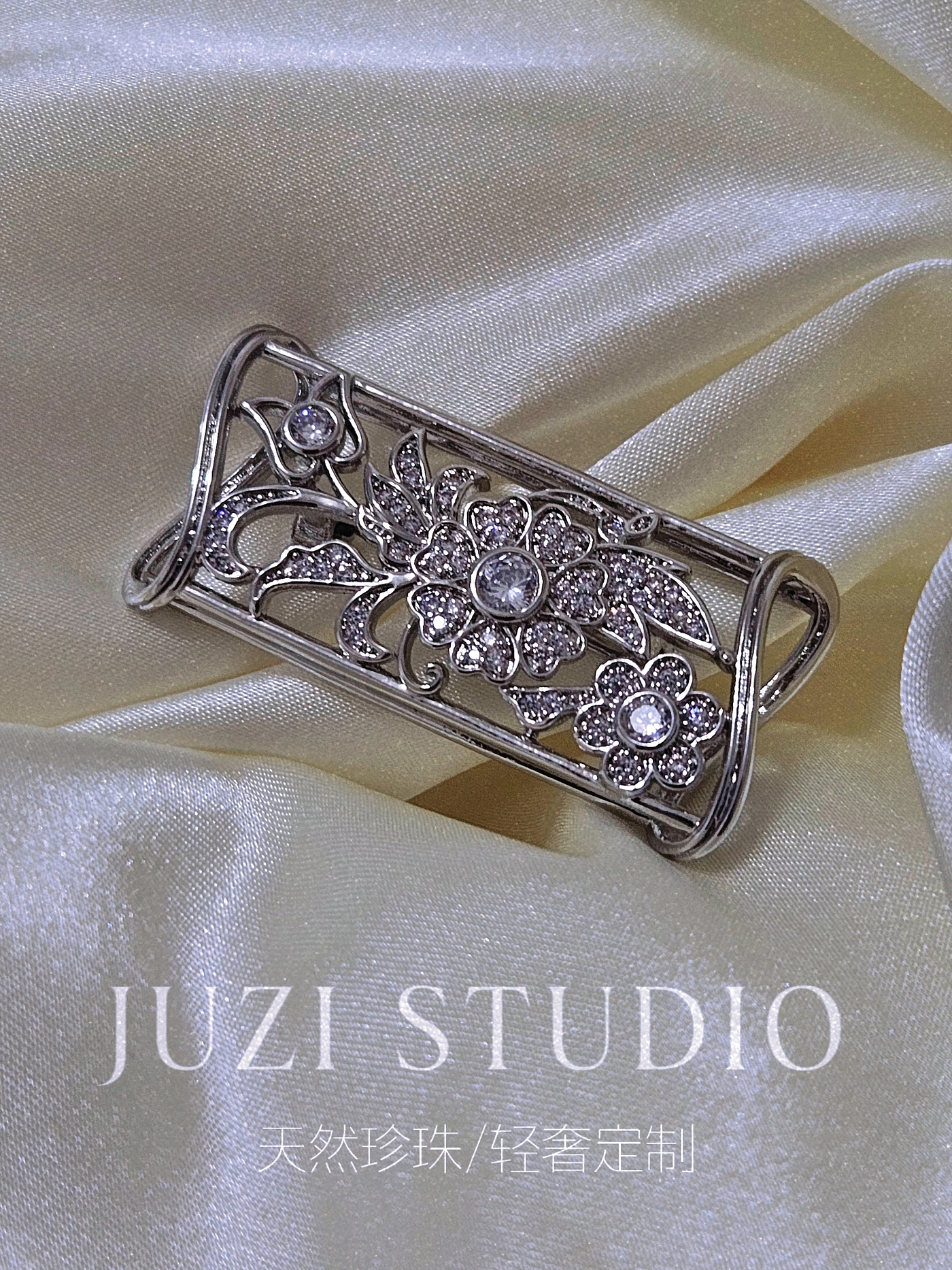 Brooch, Antique，