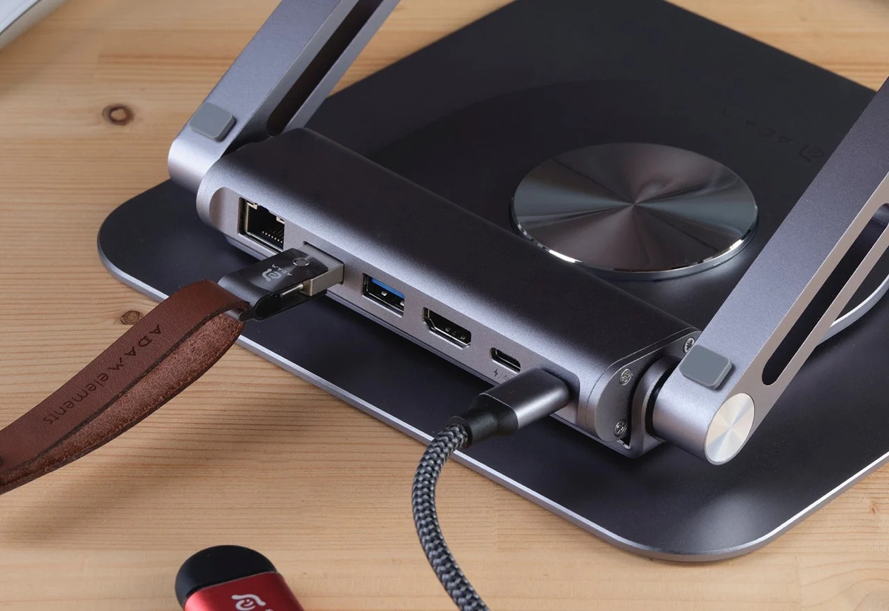 CASA Hub Stand Pro，Laptop stand，CASA Hub Stand Pro，Digital accessories，electronic product，Laptop stand，Digital accessories，electronic product，