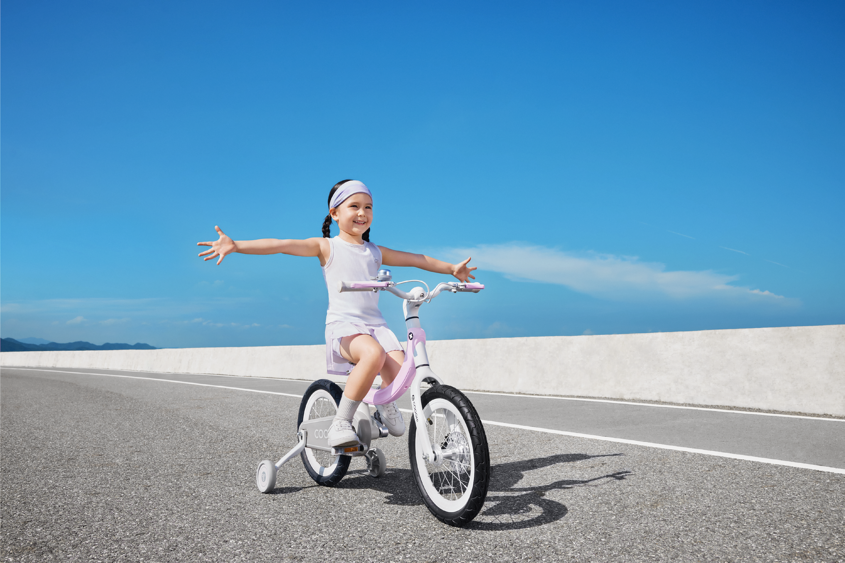 product design，Cool Ride，Children bicycle，Riding tools，Bicycle，Design，originality，