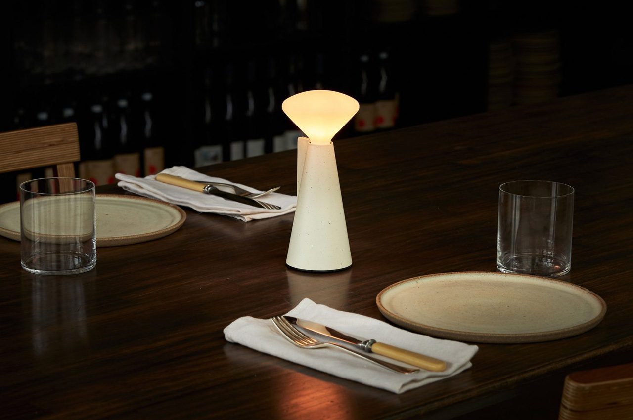 MANTLE，Desk lamp，lamps and lanterns，originality，