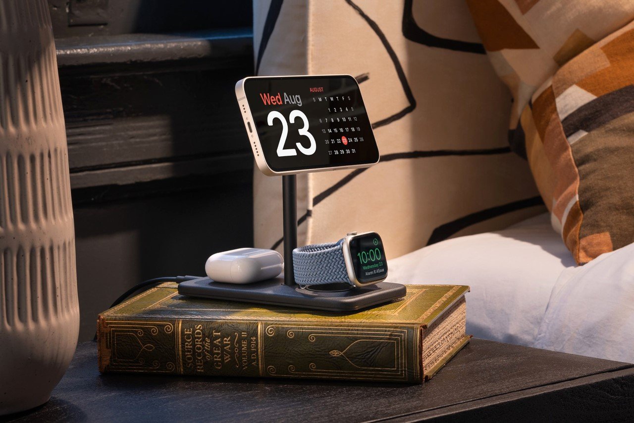 Charger，iphone，Standby mode，Twelve South，3 in 1，