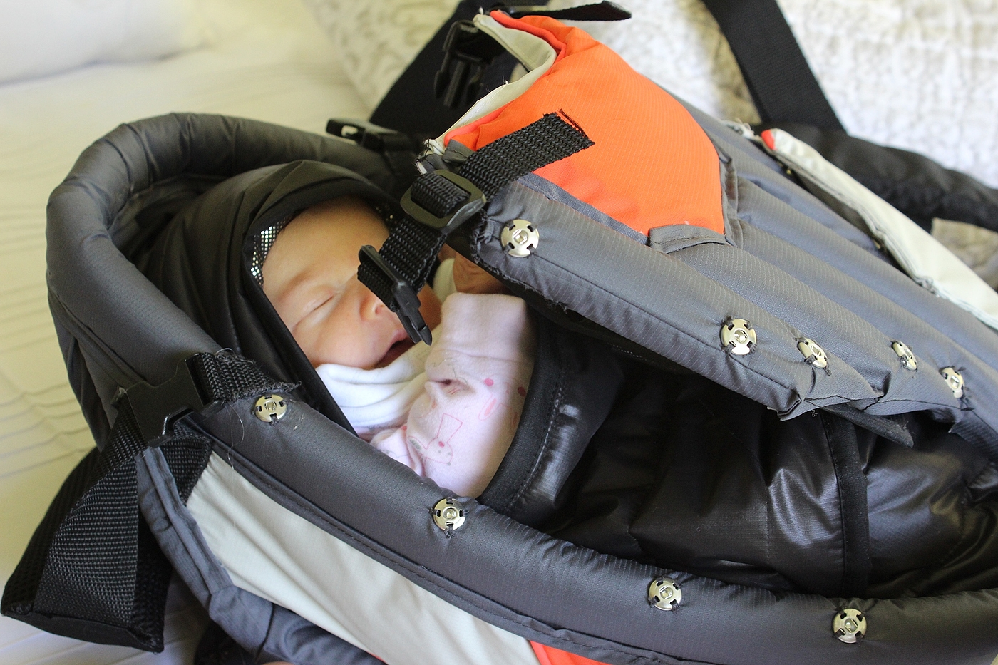 Baby Pro Tek，便携式孵化器，安全，