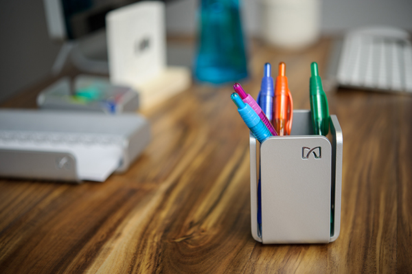 industrial design，product design，Office Supplies，Stationery，Note，pen container，Metal，